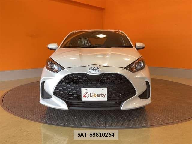 Toyota YARIS 2024-12 6915958-4