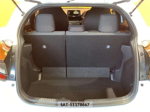 Toyota YARIS 2025-01 6915955-12