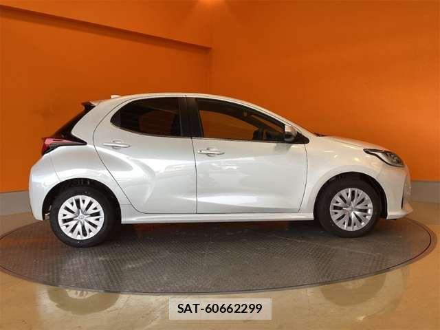 Toyota YARIS 2024-12 6915932-7