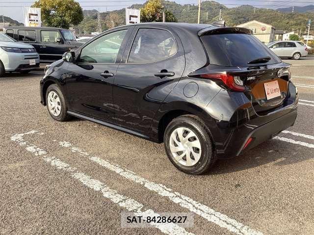 Toyota YARIS 2024-09 6915963-12