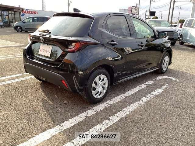 Toyota YARIS 2024-09 6915963-4