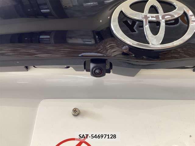Toyota YARIS 2024-09 6915948-11