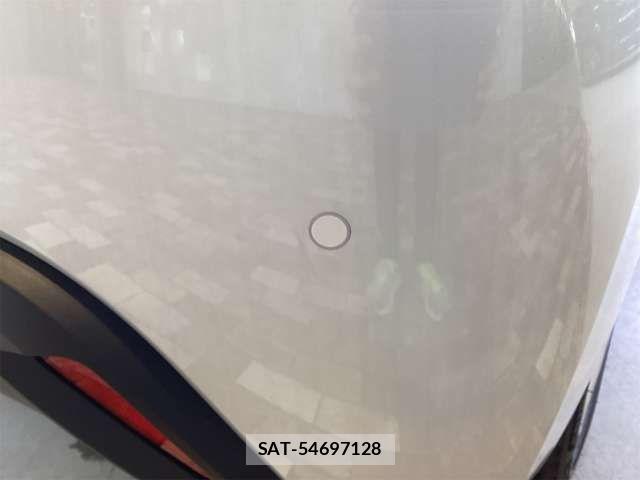 Toyota YARIS 2024-09 6915948-15