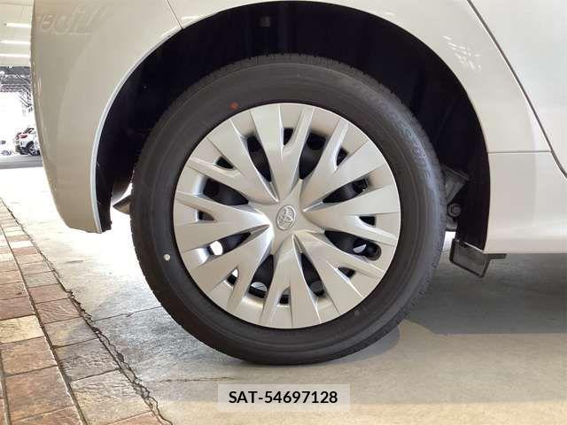 Toyota YARIS 2024-09 6915948-16
