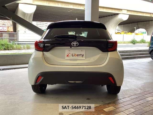 Toyota YARIS 2024-09 6915948-8