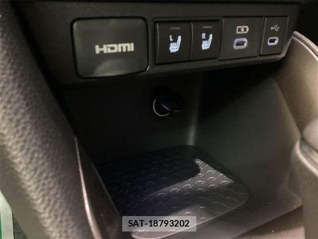 Toyota YARIS 2025-01 6915945-12