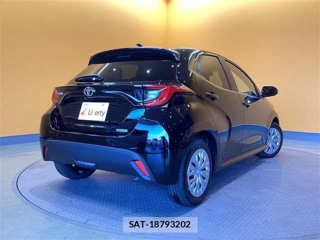 Toyota YARIS 2025-01 6915945-4