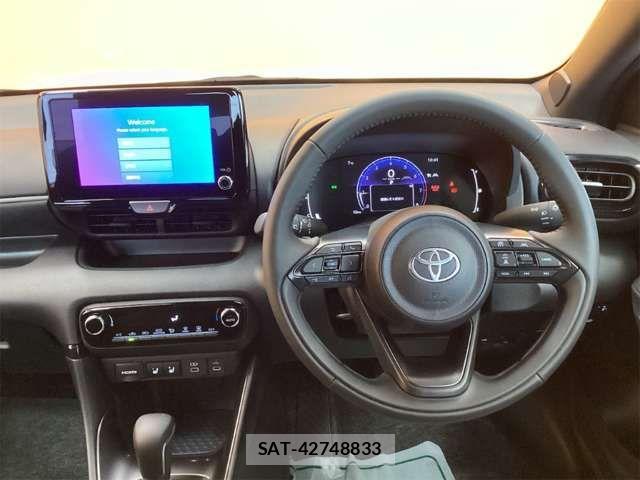 Toyota YARIS 2025-01 6915935-19