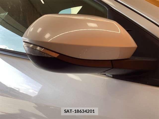 Toyota YARIS 2024-12 6915959-10
