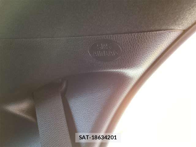 Toyota YARIS 2024-12 6915959-17