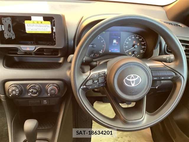 Toyota YARIS 2024-12 6915959-18