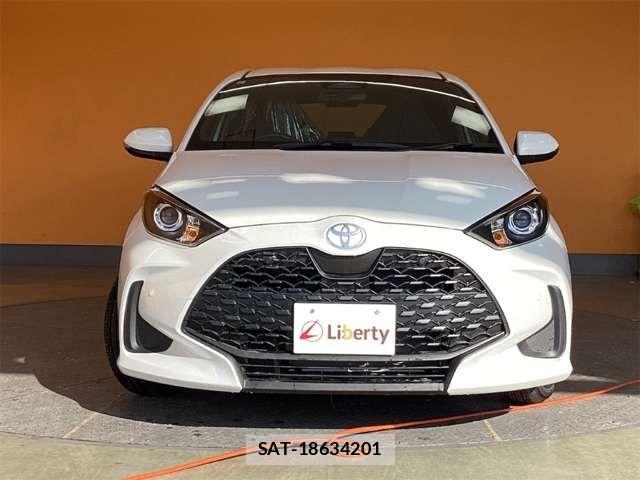 Toyota YARIS 2024-12 6915959-4