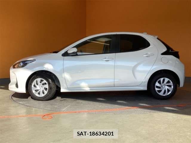 Toyota YARIS 2024-12 6915959-5