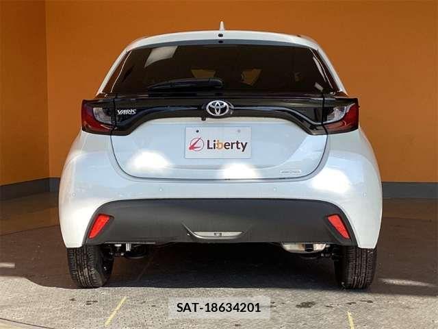 Toyota YARIS 2024-12 6915959-6