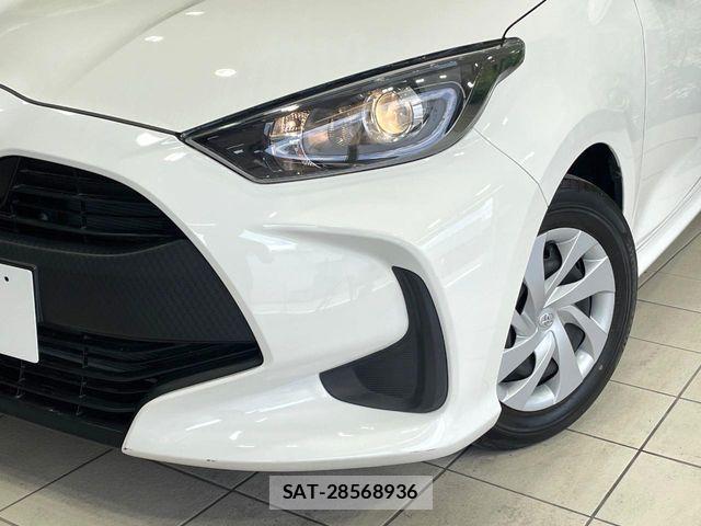 Toyota YARIS 2021-01 6915970-11