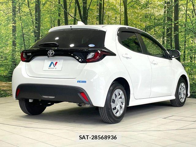 Toyota YARIS 2021-01 6915970-16