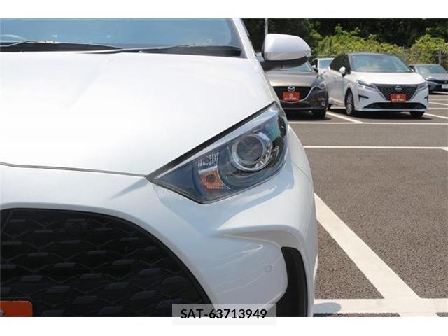 Toyota YARIS 2025-07 6915960-10