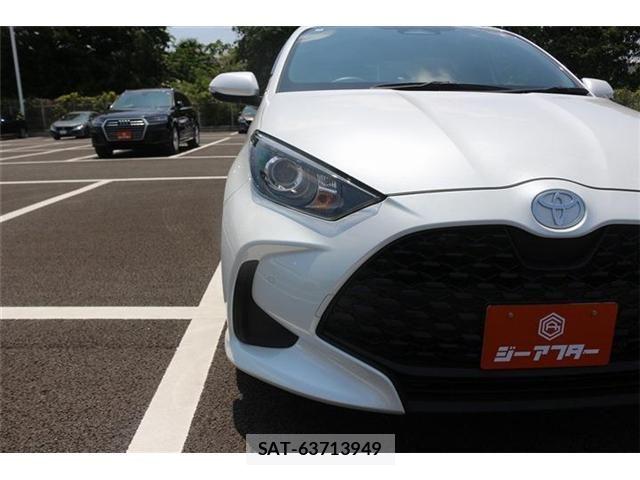 Toyota YARIS 2025-07 6915960-24