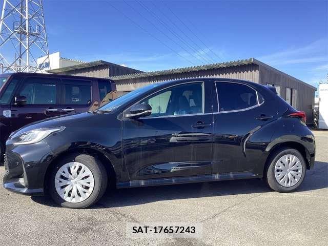 Toyota YARIS 2024-09 6915952-8