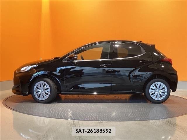 Toyota YARIS 2024-09 6915951-14