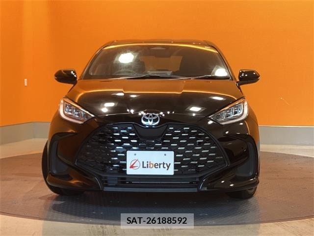 Toyota YARIS 2024-09 6915951-8