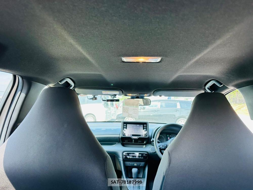 Toyota YARIS 2021 6848847-24