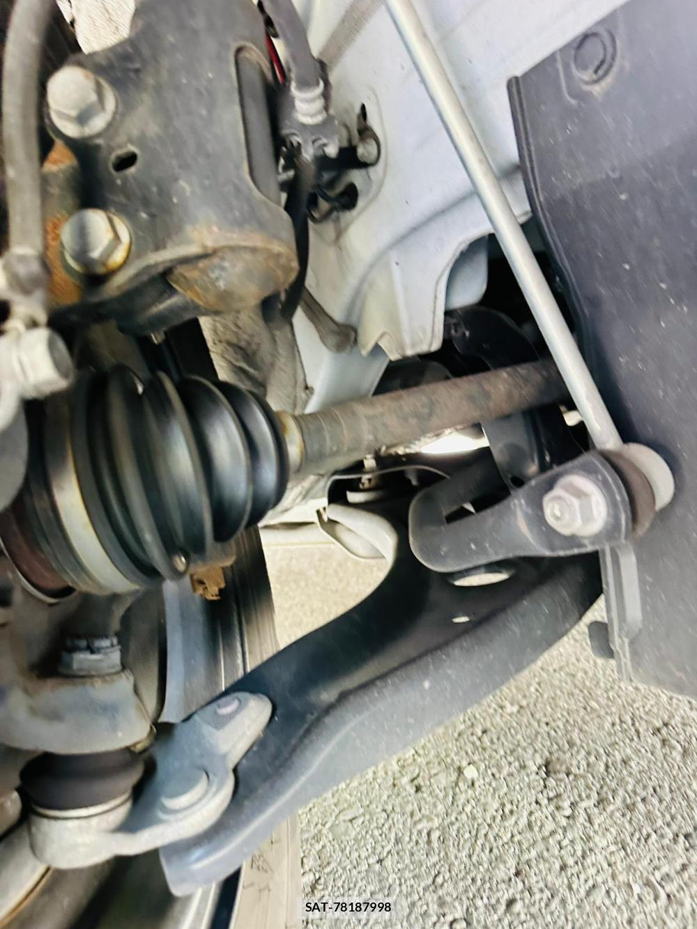 Toyota YARIS 2021 6848847-32