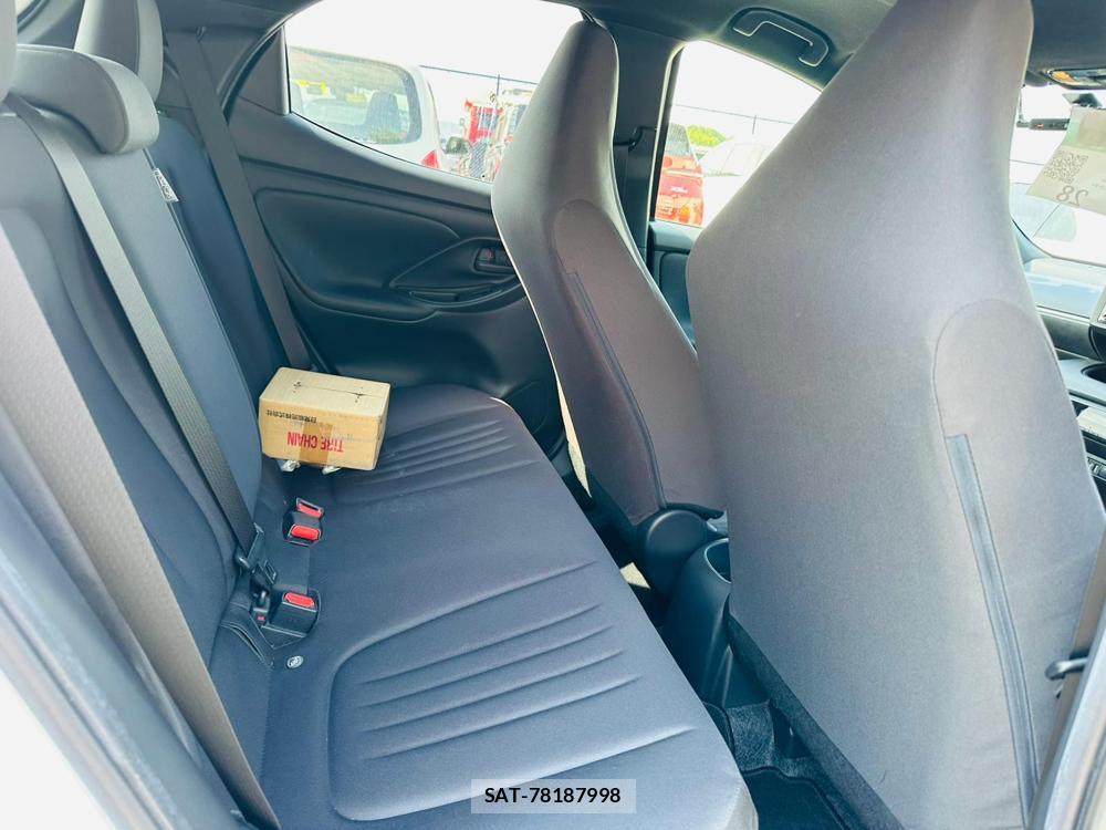Toyota YARIS 2021 6848847-8