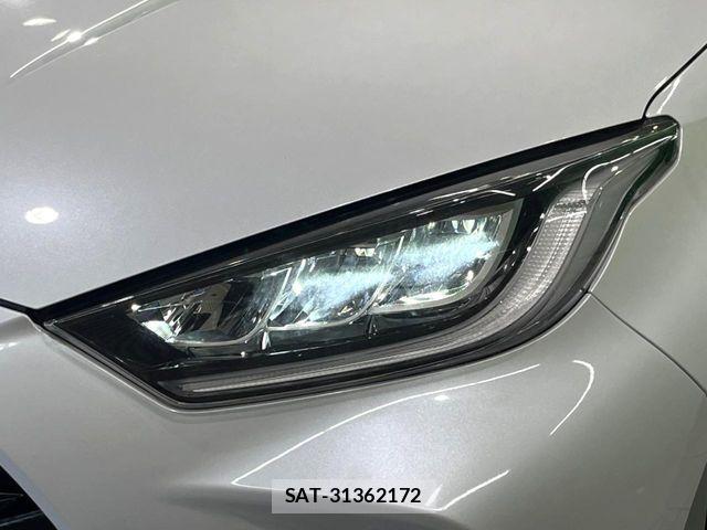 Toyota YARIS 2023-05 6999325-13