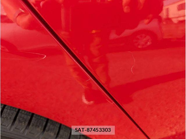 Toyota YARIS 2024-04 6999327-11