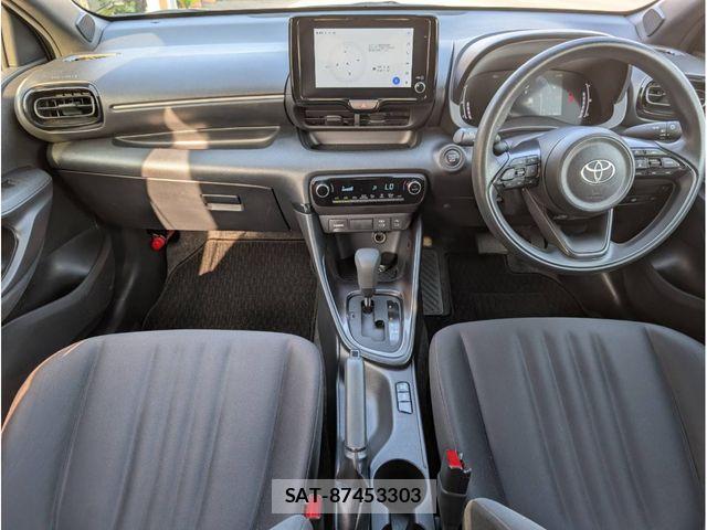 Toyota YARIS 2024-04 6999327-14
