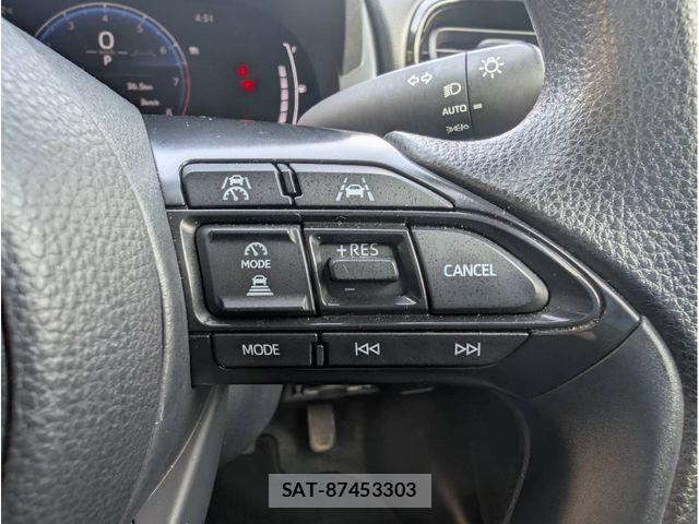 Toyota YARIS 2024-04 6999327-16