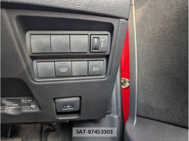 Toyota YARIS 2024-04 6999327-17