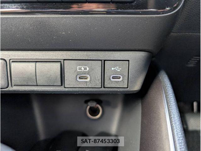 Toyota YARIS 2024-04 6999327-21