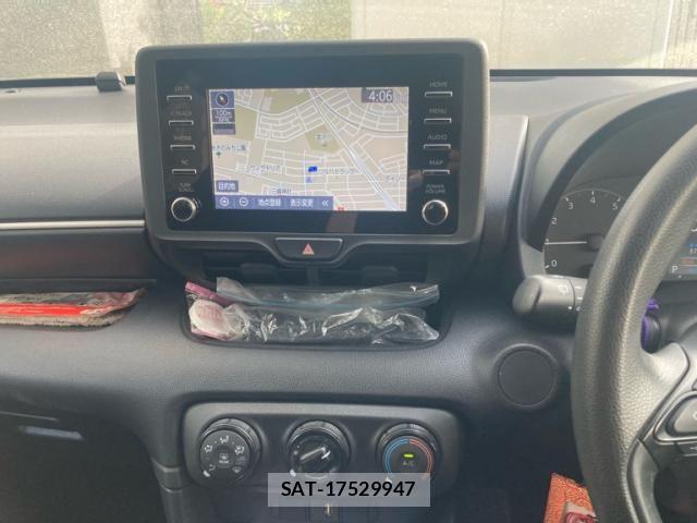 Toyota YARIS 2020-08 6999328-15