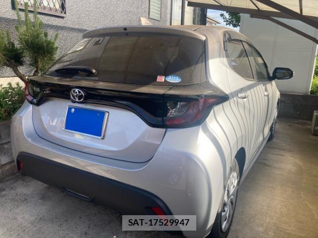 Toyota YARIS 2020-08 6999328-3