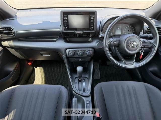 Toyota YARIS 2021-03 6999333-1