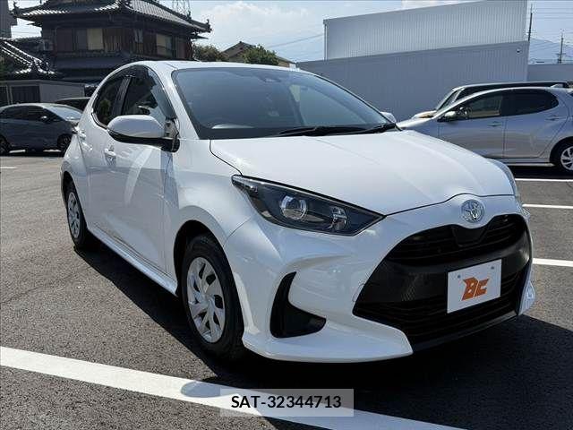 Toyota YARIS 2021-03 6999333-7