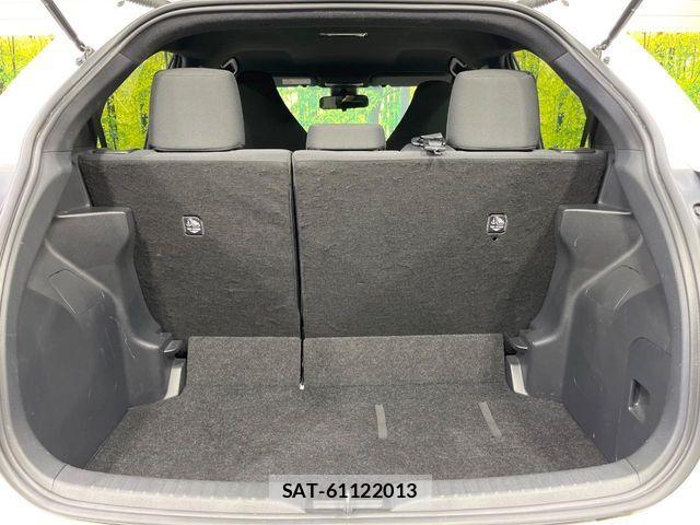 Toyota YARIS 2020-05 7061550-9