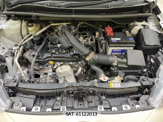 Toyota YARIS 2020-05 7061550-17