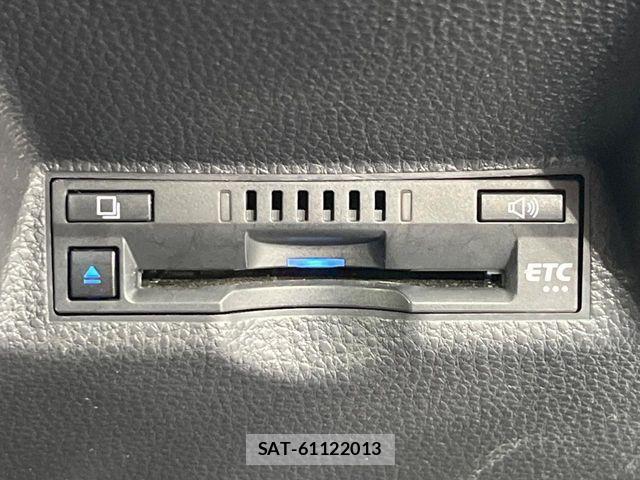 Toyota YARIS 2020-05 7061550-3