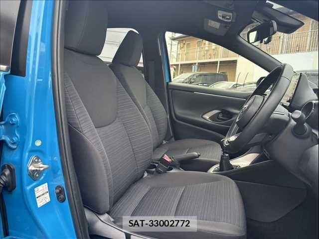 Toyota YARIS 2020-04 7061537-7