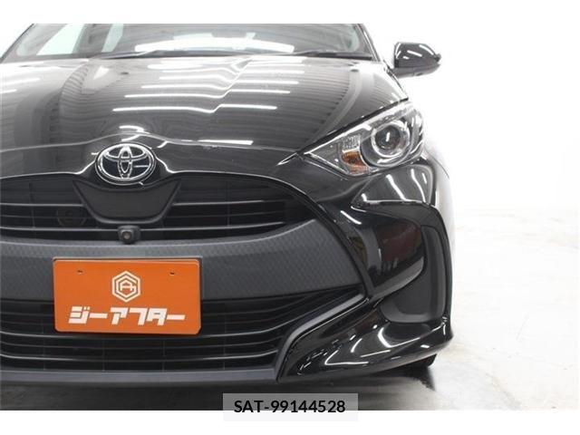 Toyota YARIS 2020-12 7061544-12