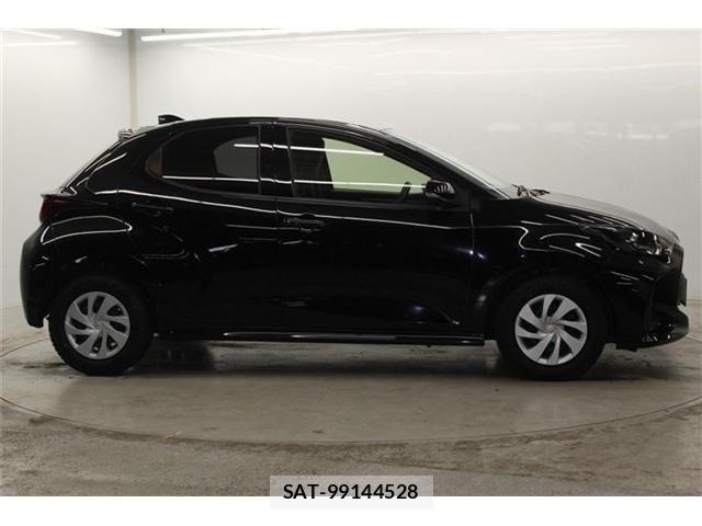 Toyota YARIS 2020-12 7061544-3