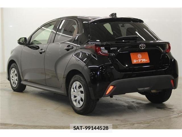 Toyota YARIS 2020-12 7061544-6