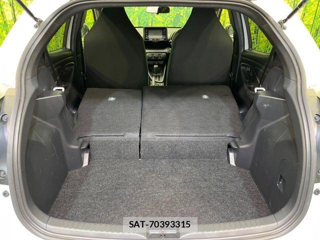 Toyota YARIS 2020-07 7061553-9