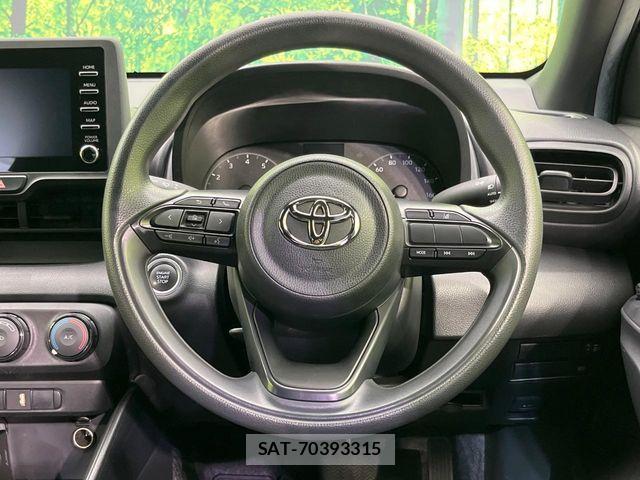 Toyota YARIS 2020-07 7061553-10