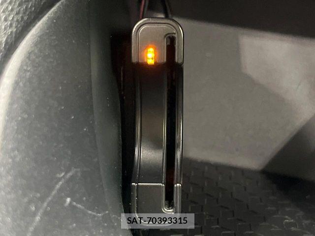 Toyota YARIS 2020-07 7061553-5