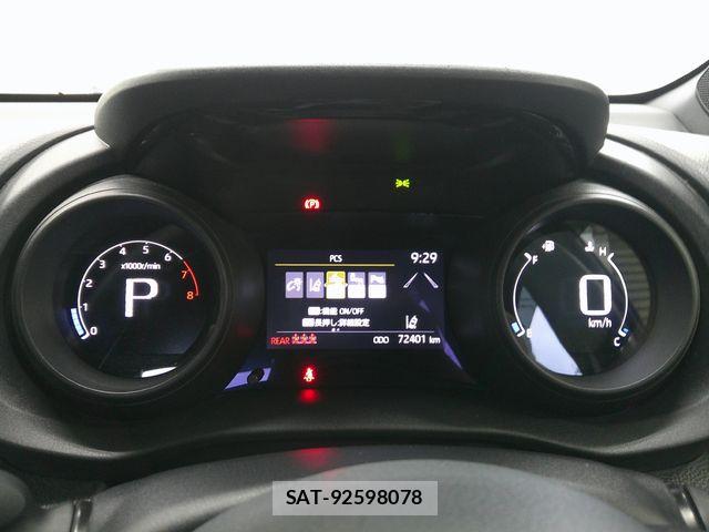 Toyota YARIS 2021-04 7061548-9