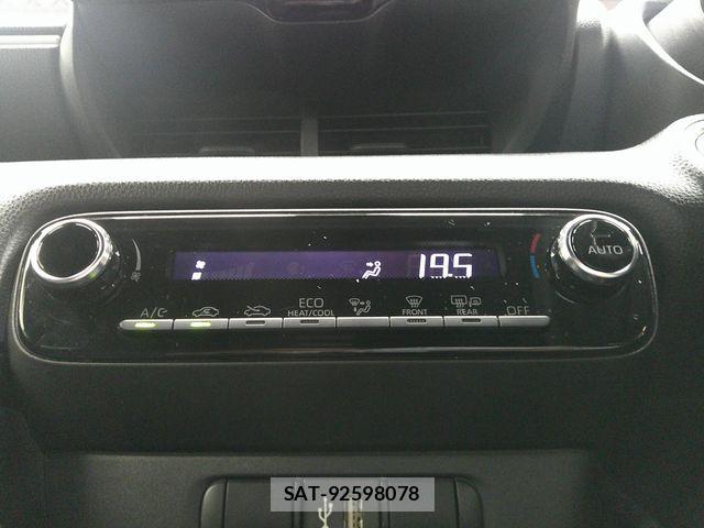 Toyota YARIS 2021-04 7061548-10